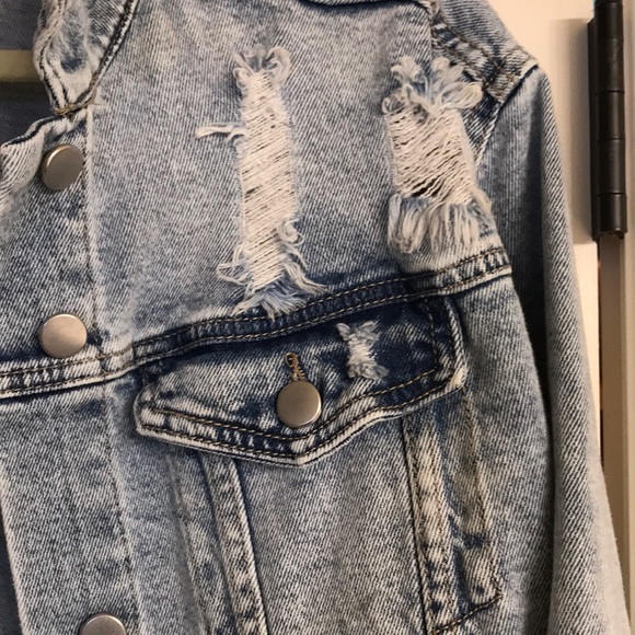 Jean jacket - Picture 3 of 4